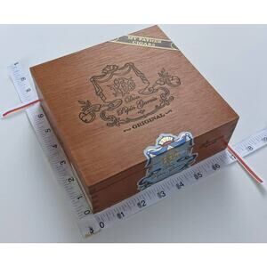 Empty Cigar box for Crafts Storage Purse Making Guitars Juggling Trinkets Herb